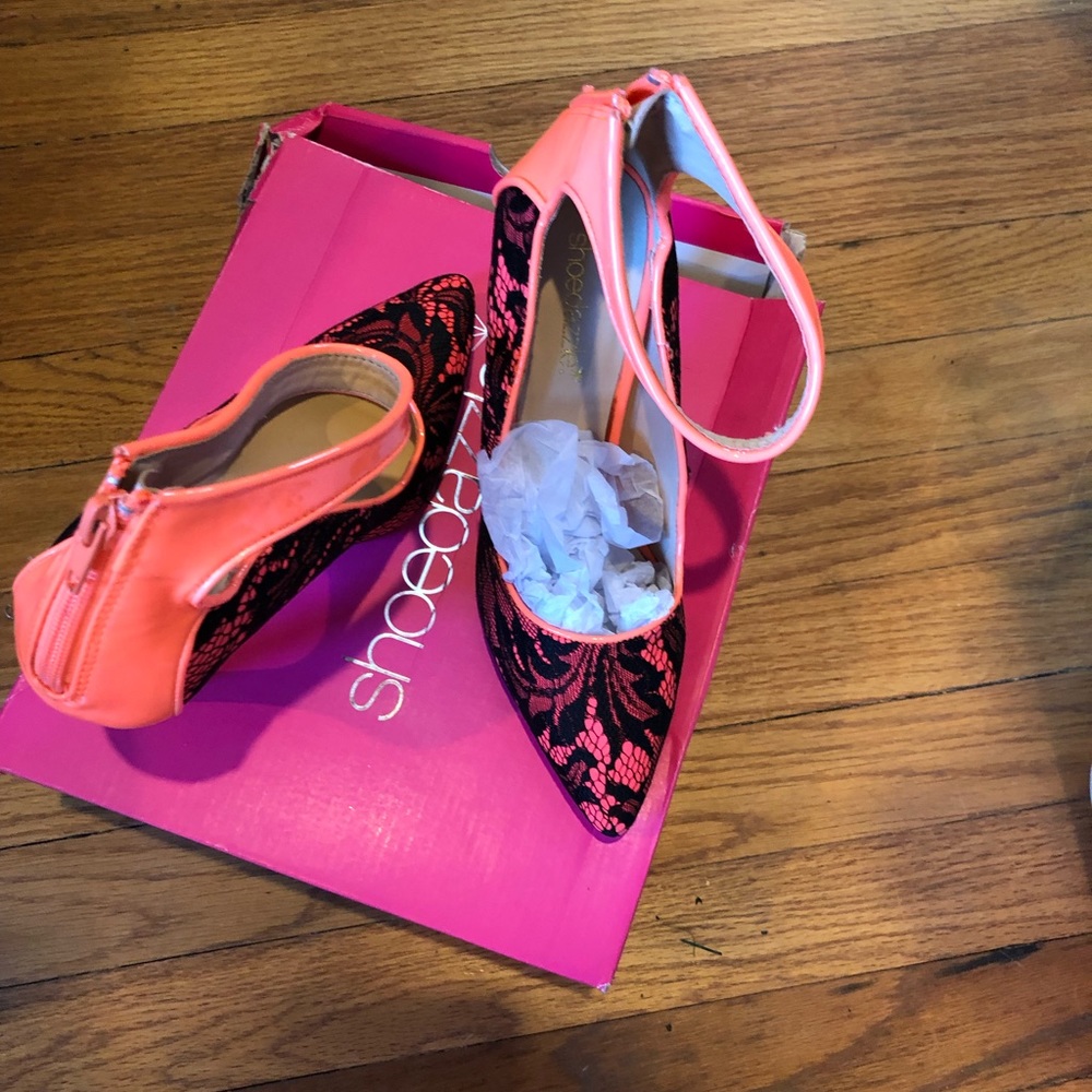 Ladies Shoes